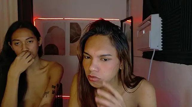 CosmicCoupleX stripchat live cam model