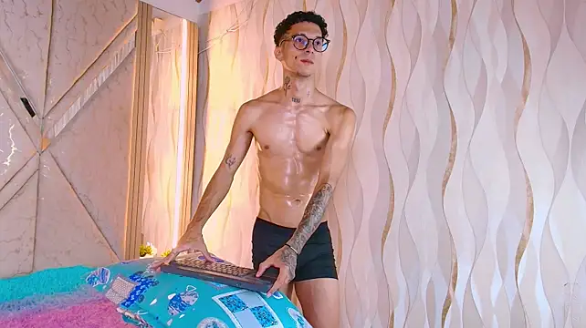 Merlin_2026 stripchat live cam model