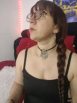 sarasmitthh stripchat live cam model
