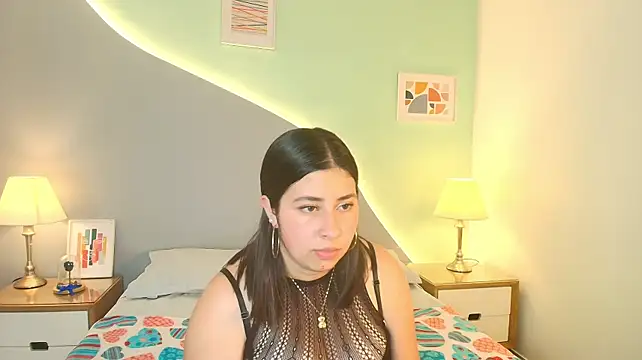 leya___ stripchat live cam model