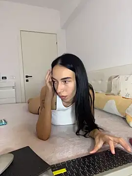 Celine_Roxelle stripchat live cam model