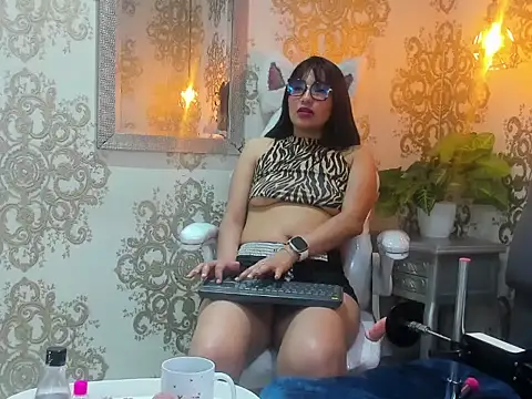 EvelingMiller stripchat live cam model