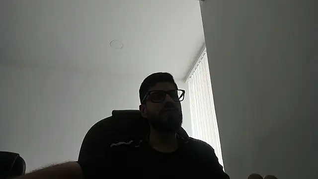 BryanPalogrande stripchat live cam model