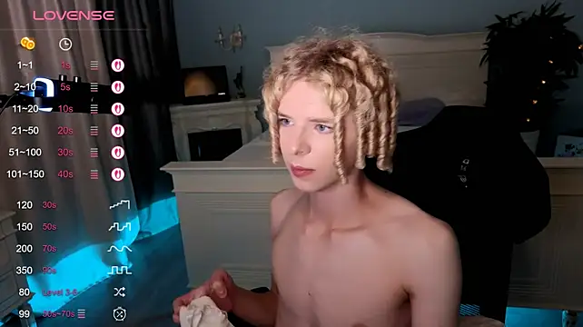 Kudi_Minnt stripchat live cam model