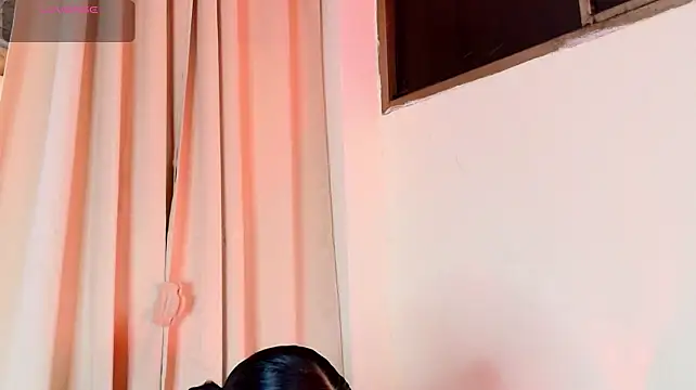 Samy_Grey01 stripchat live cam model