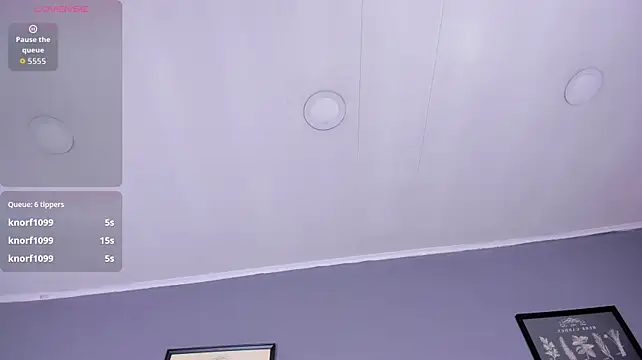 Ivahna_Kiss stripchat live cam model