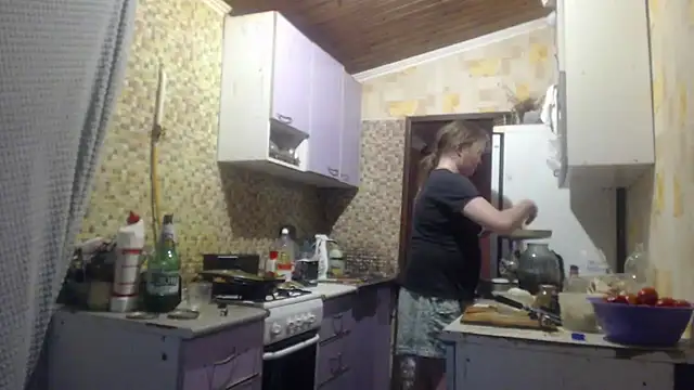 CharleyReidy stripchat live cam model
