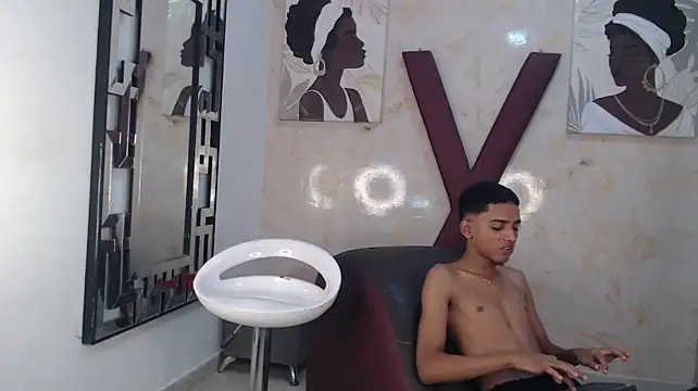 LOVELY_LEGANDS stripchat live cam model