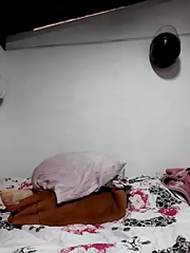 Sacha1_chantelle stripchat live cam model