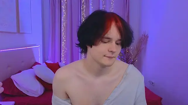 Gothic_Tom_ stripchat live cam model