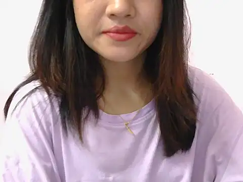 CHuRiChuri12 stripchat live cam model