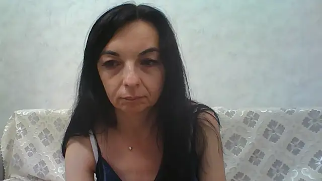Chereshnyaa stripchat live cam model