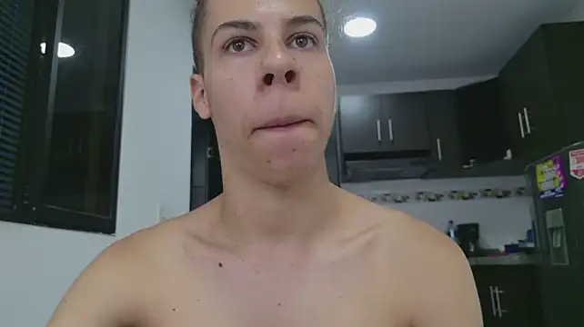 grey___27 stripchat live cam model