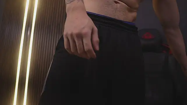 JacksonOlsenn stripchat live cam model