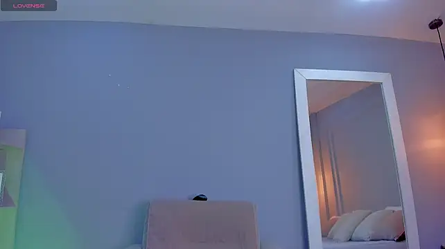 KylliamLevis stripchat live cam model