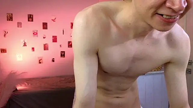 Meverik_Oushen stripchat live cam model