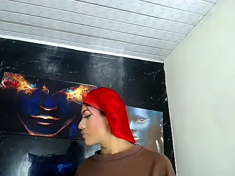 LuxeCouple stripchat live cam model
