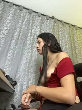 SOL-9 stripchat live cam model