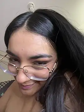 Cat2525 stripchat live cam model