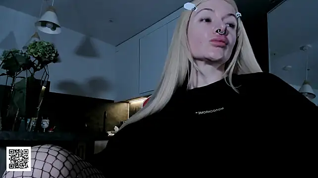 _Misha_Addams_ stripchat live cam model