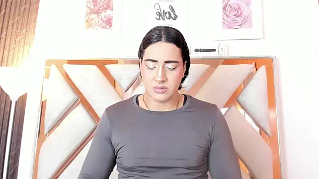 Alison_Chan_ stripchat live cam model
