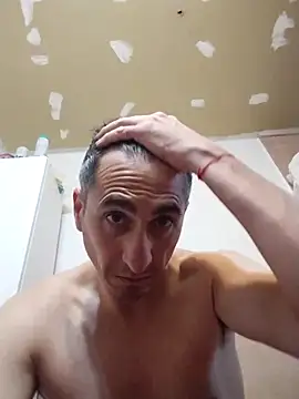 Alejandro83bsf stripchat live cam model