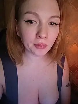 Katy_Brie stripchat live cam model