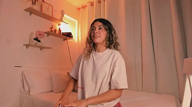 Good4ngel_ stripchat live cam model