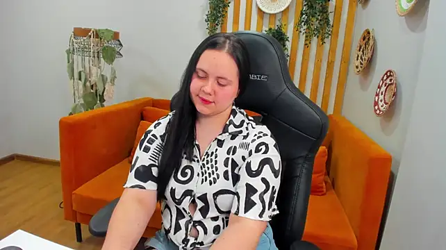 DaisyHarts stripchat live cam model