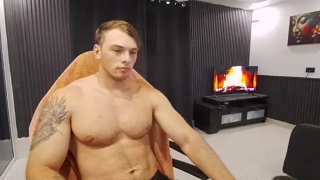 YourHotGreg stripchat live cam model