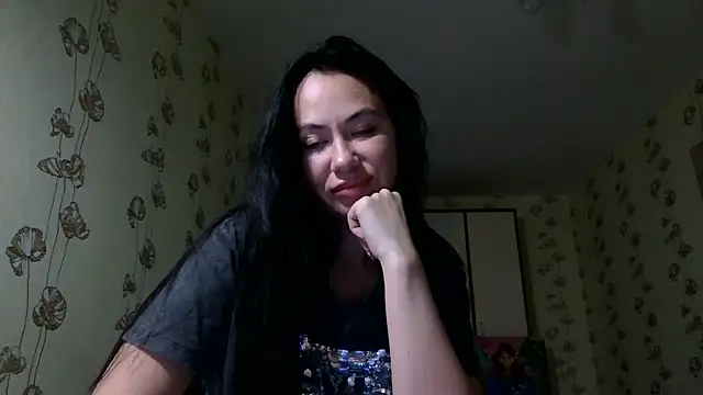 Varivela stripchat live cam model