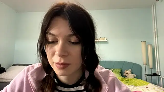 EdelinBegsher stripchat live cam model
