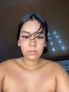 ALANAH_KITTY stripchat live cam model
