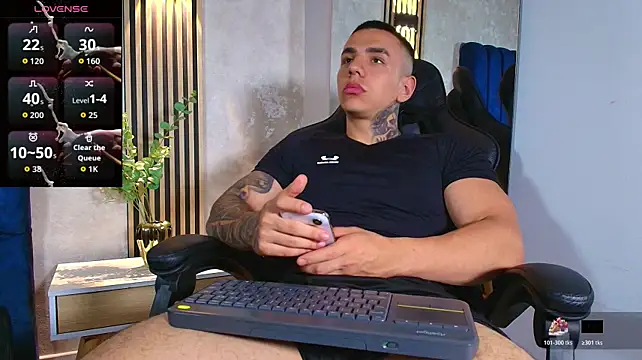 SalvatoreDmore stripchat live cam model