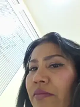 Ariana_Rodriguez stripchat live cam model