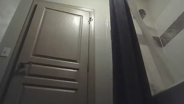 whowantsacreampie stripchat live cam model
