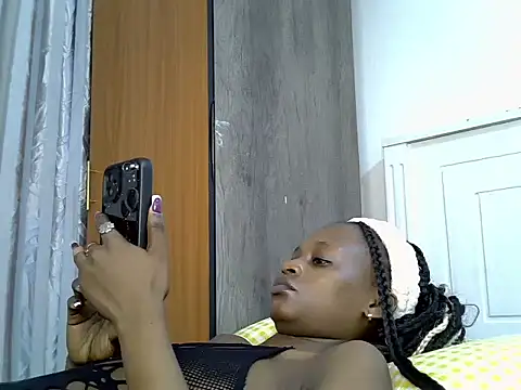 Tinytease_ stripchat live cam model