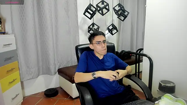 twinkboy_230 stripchat live cam model