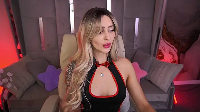 GraceCandy stripchat live cam model