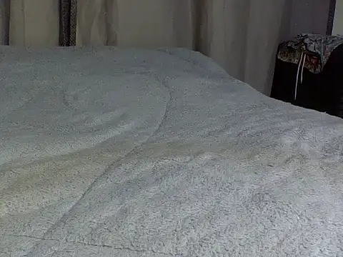 Cuteybaee stripchat live cam model