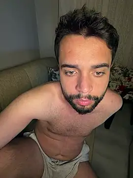 Arin21201 stripchat live cam model