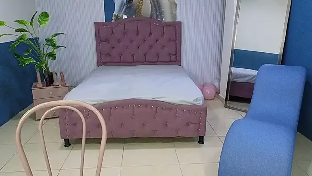 amy_lovelydoll stripchat live cam model