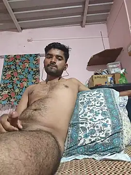 Fantasy_King_3939 stripchat live cam model