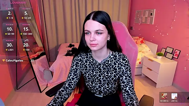 Mihcela_Furett stripchat live cam model