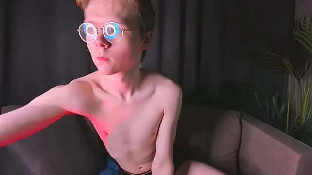 DanielSanders stripchat live cam model