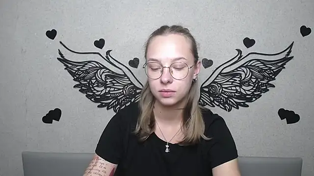 SteshaGlass stripchat live cam model