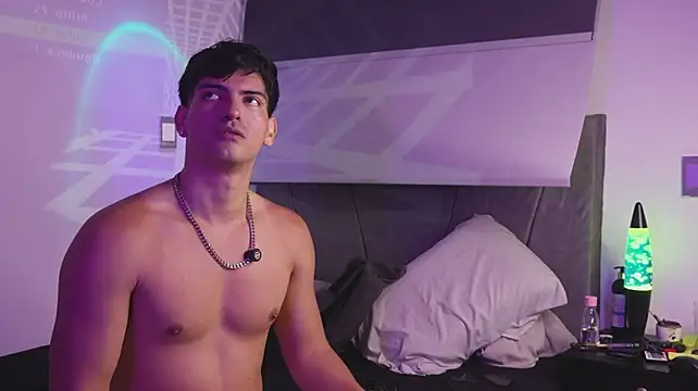 bbbeachboy stripchat live cam model