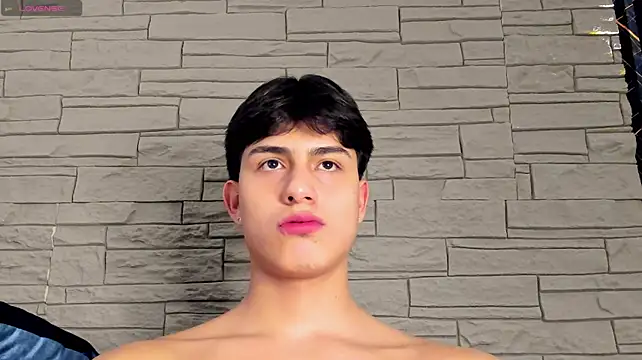 Lander_Cruz stripchat live cam model