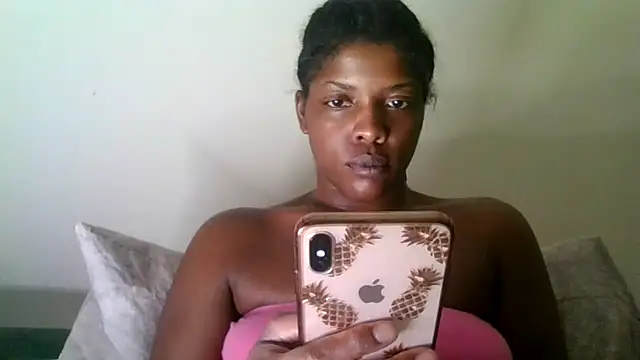 CaramelGoddessxoxo stripchat live cam model