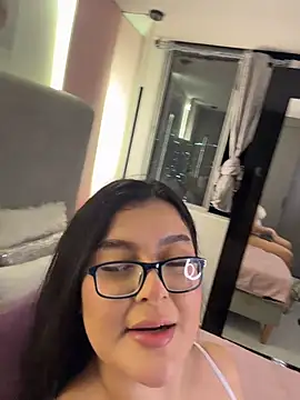 VioletaCaprice stripchat live cam model